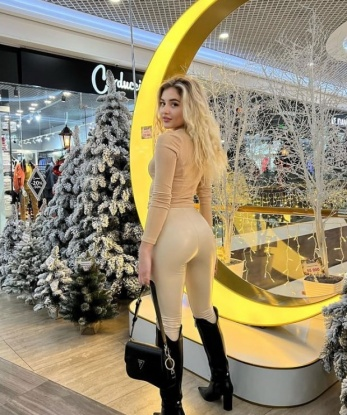 Валентина, 21 год, 2 размер груди